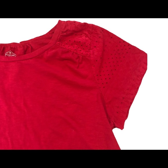 St John’s Bay Top - Picture 2 of 4